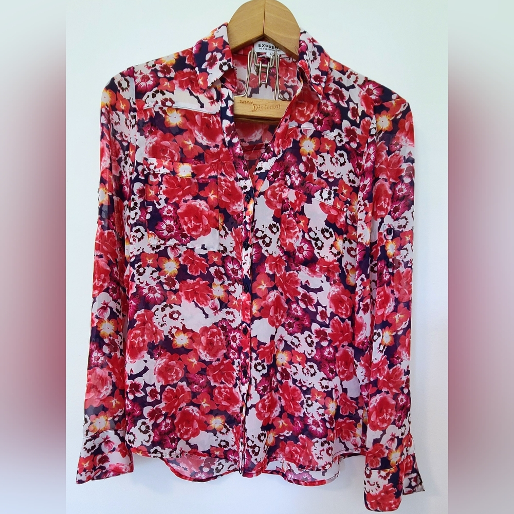 Express The Portofino Shirt Floral Blouse size small